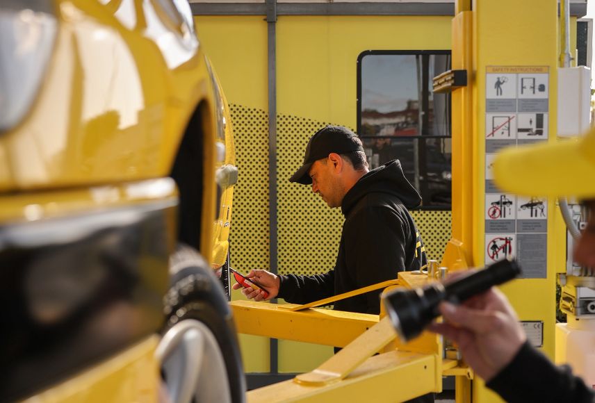 Mercado Libre y Flash se unen para optimizar la compa y venta de autos usados en Argentina